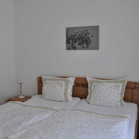 Ferienwohnung Fischer 미르스부르크 외부 사진